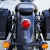 Royal Enfield Super Meteor 650 Borse Laterali Scrambler 02